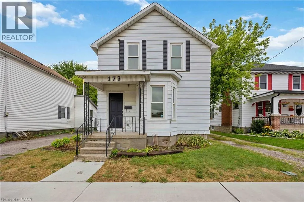 173 BROCK Street S