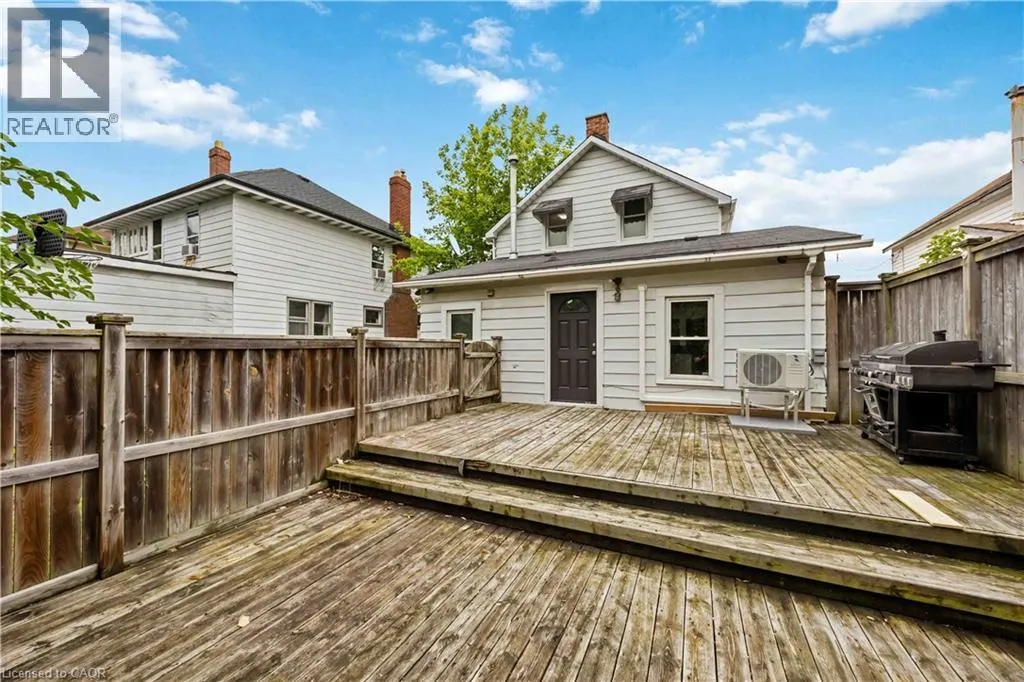 173 BROCK Street S