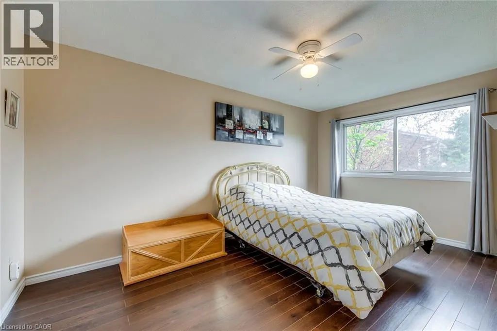 1548 NEWLANDS Crescent Unit# 14, #14