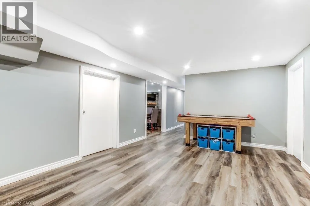 258 ADAMS Avenue