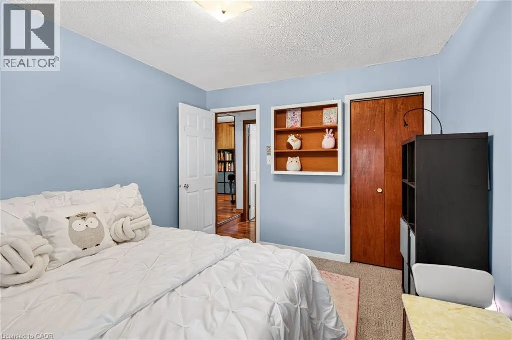 146 NORMANHURST Avenue