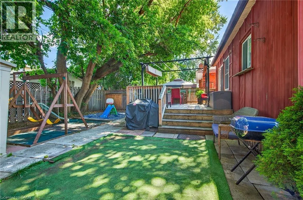 146 NORMANHURST Avenue