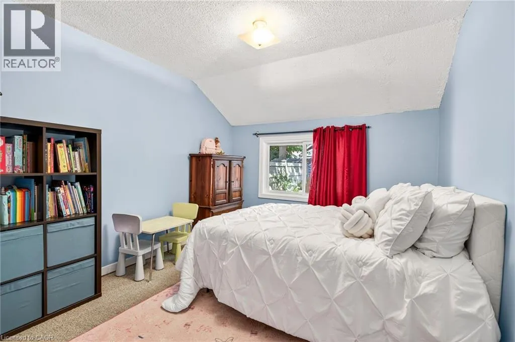 146 NORMANHURST Avenue