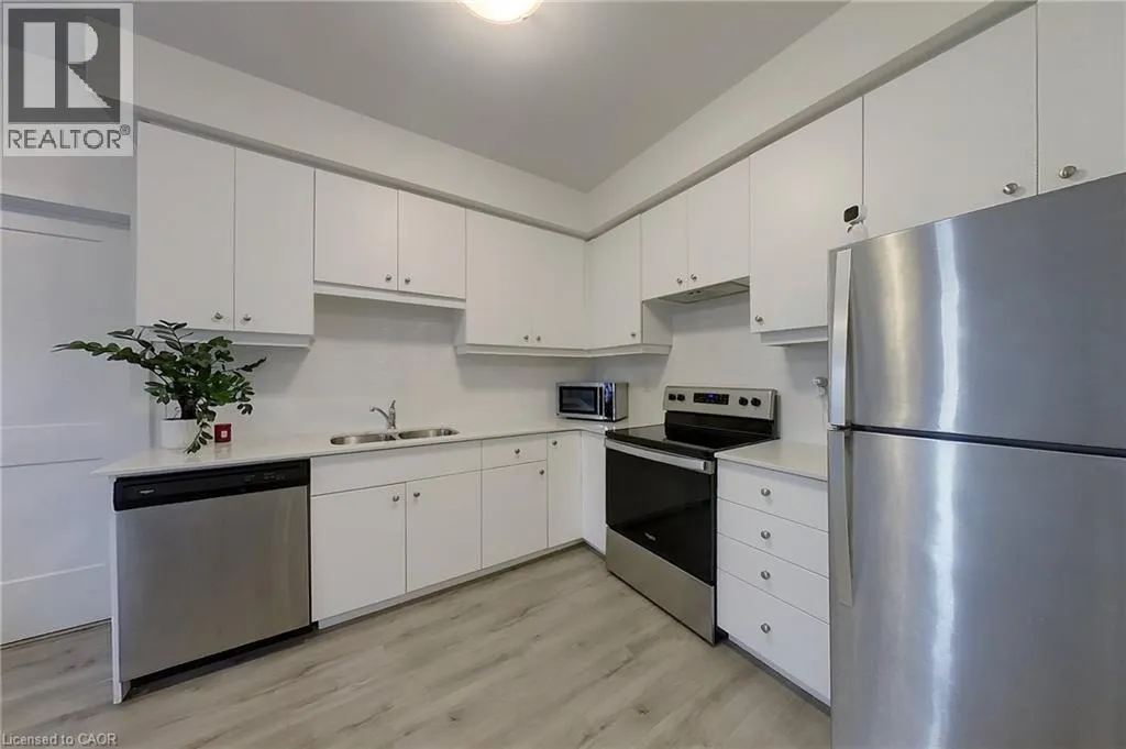 251 NORTHFIELD DRIVE EAST Drive Unit# 403, #403