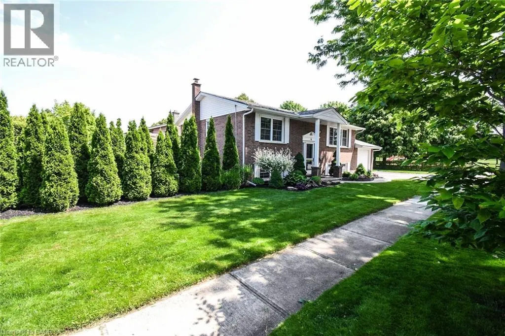 4 BELAIR Drive