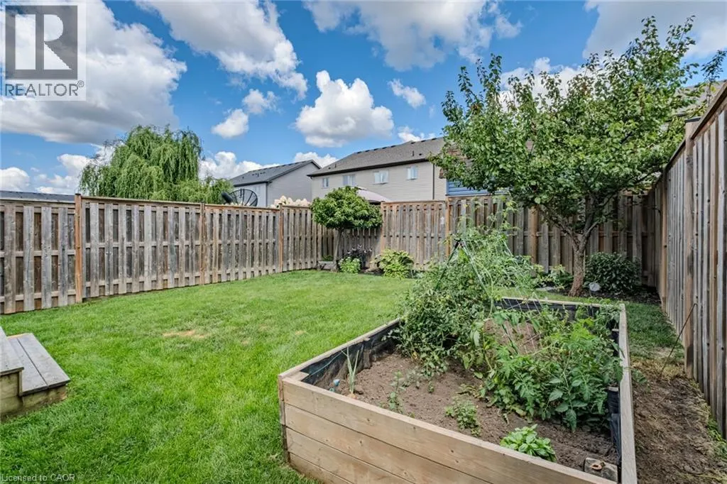 37 TRILLIUM Way