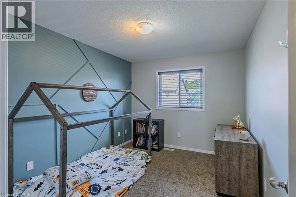 37 TRILLIUM Way
