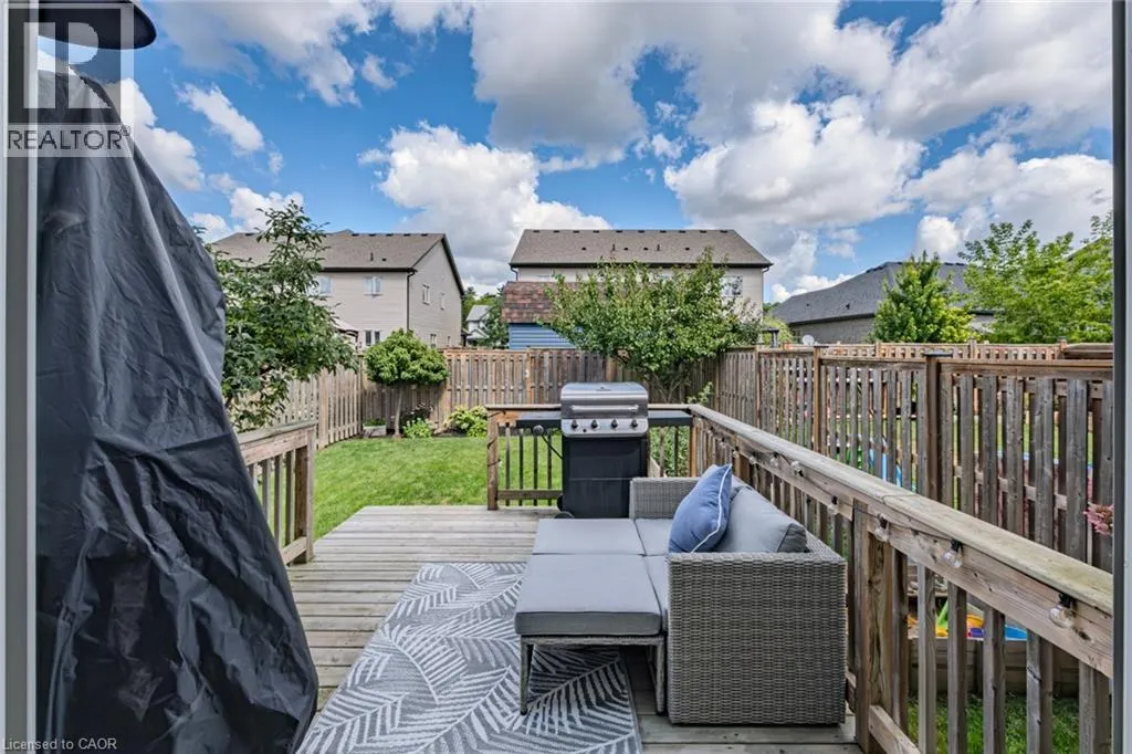 37 TRILLIUM Way
