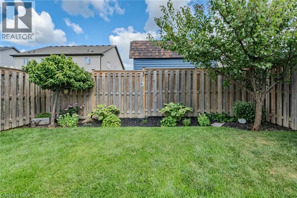 37 TRILLIUM Way