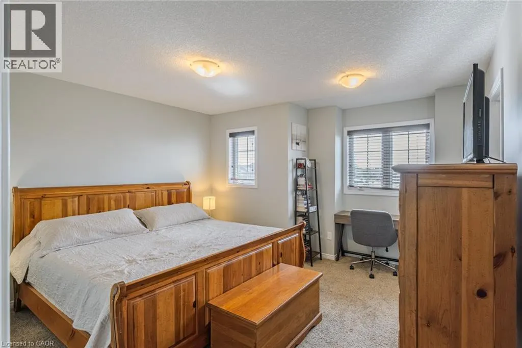 37 TRILLIUM Way