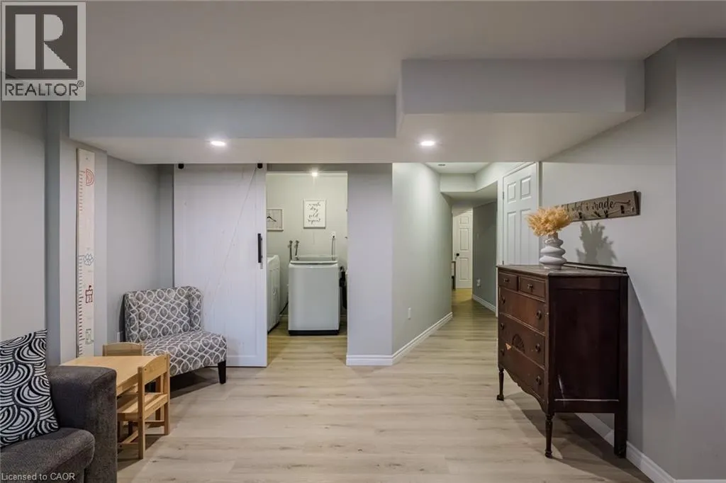 37 TRILLIUM Way