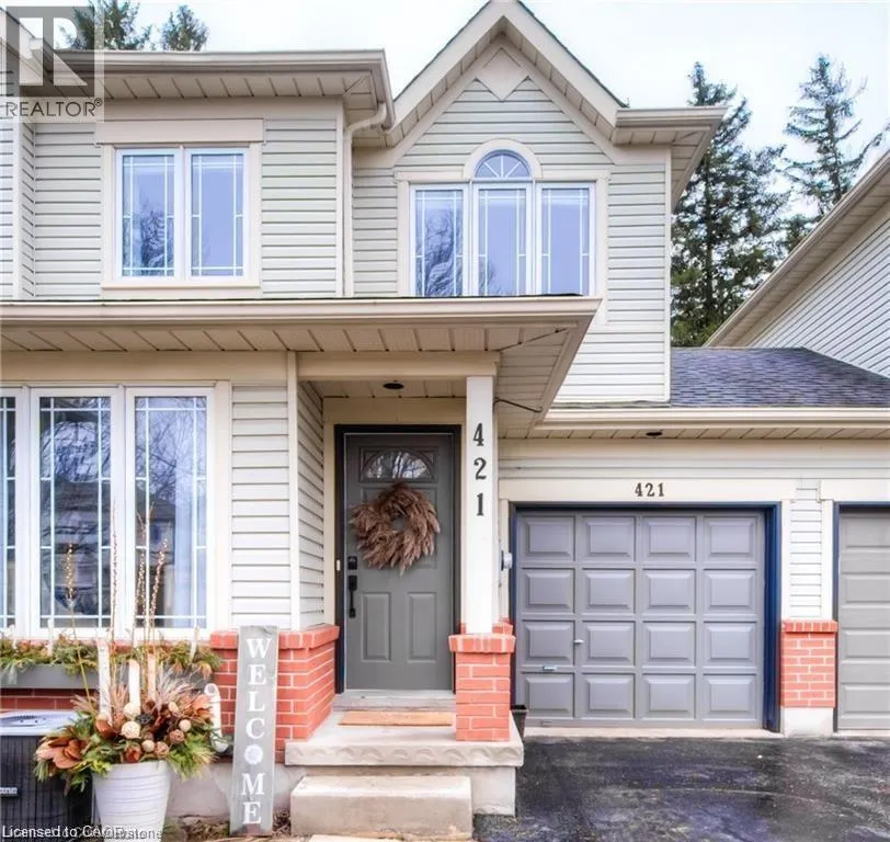 421 SHADOW WOOD Crescent