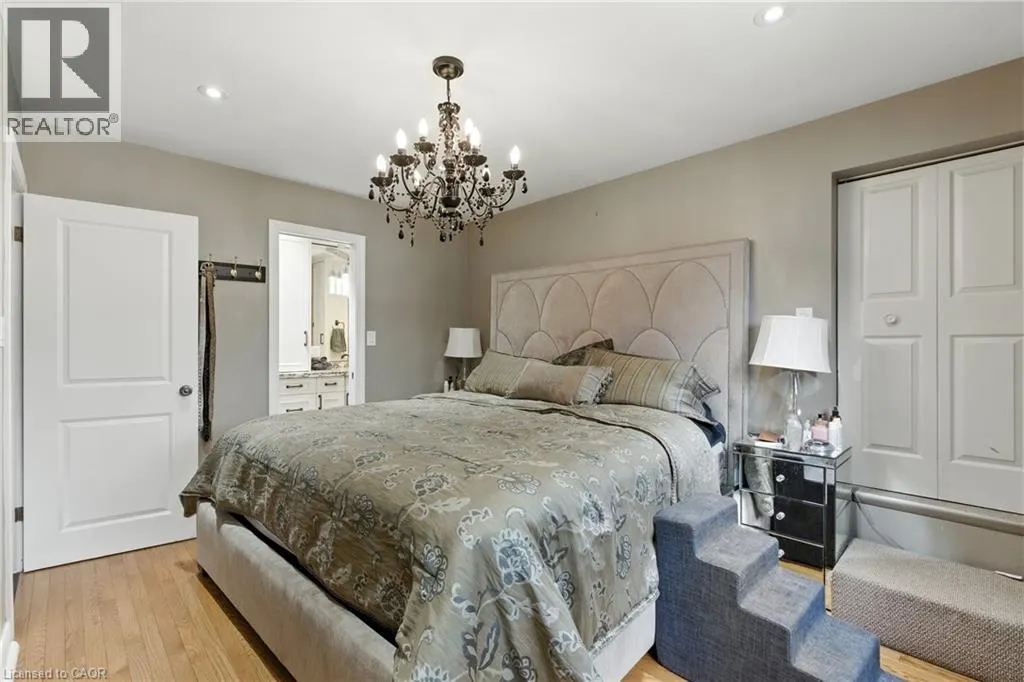 7078 ROSSEAU Place