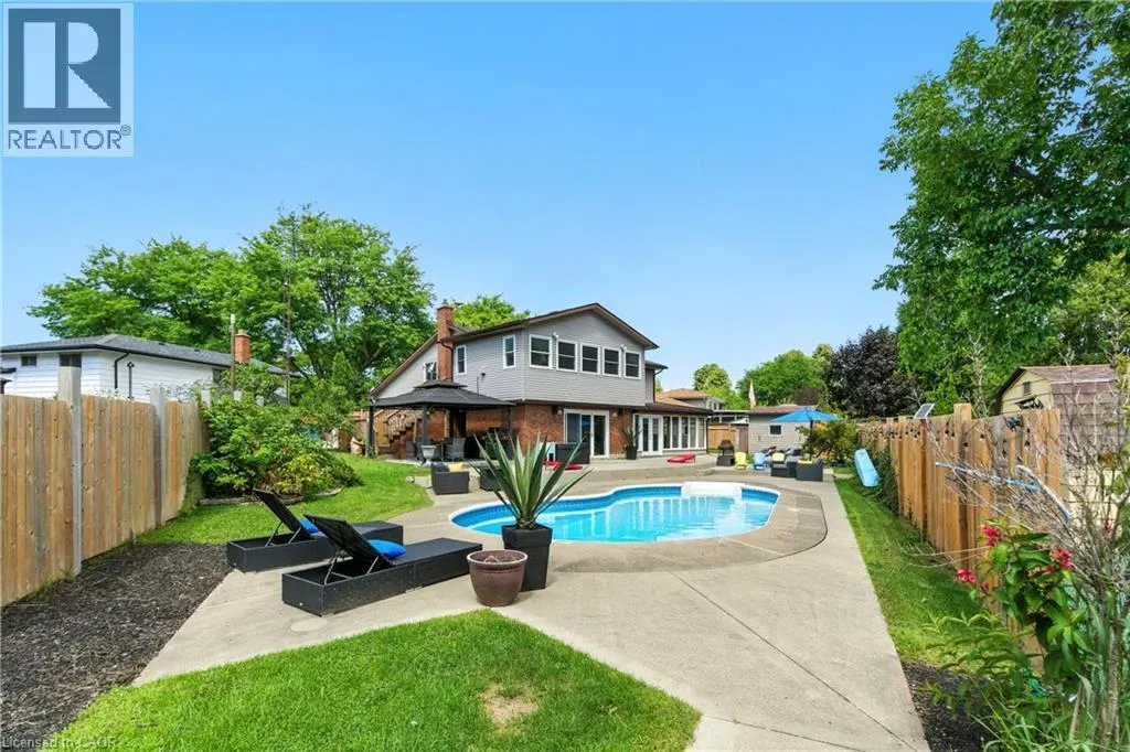 7078 ROSSEAU Place