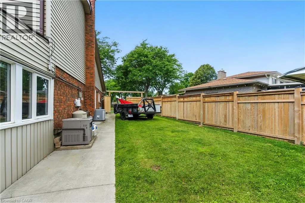 7078 ROSSEAU Place
