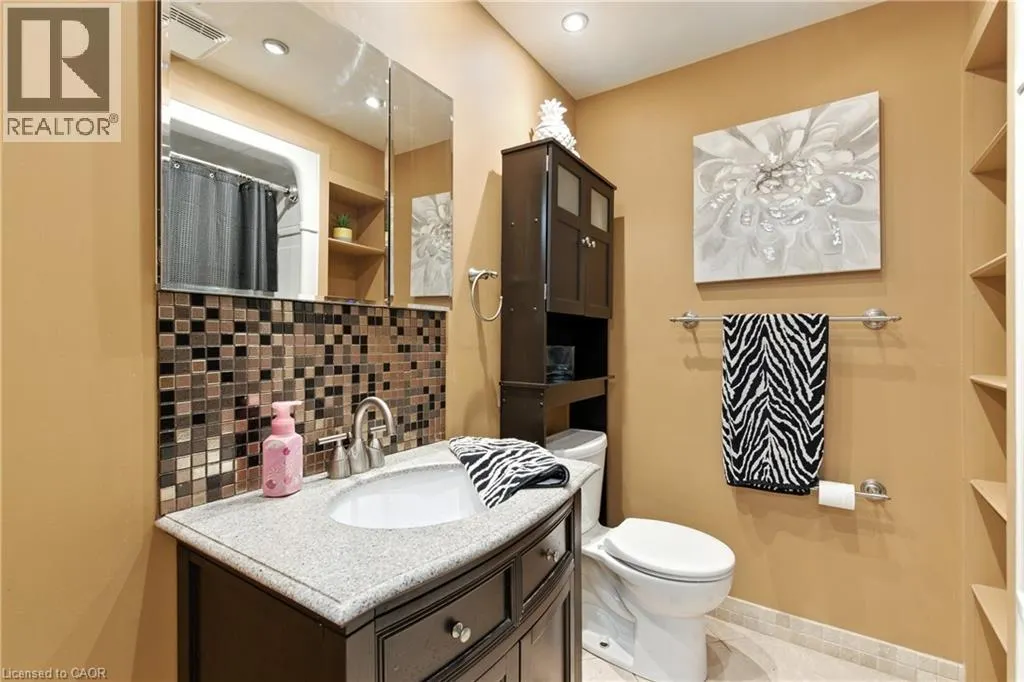 7078 ROSSEAU Place