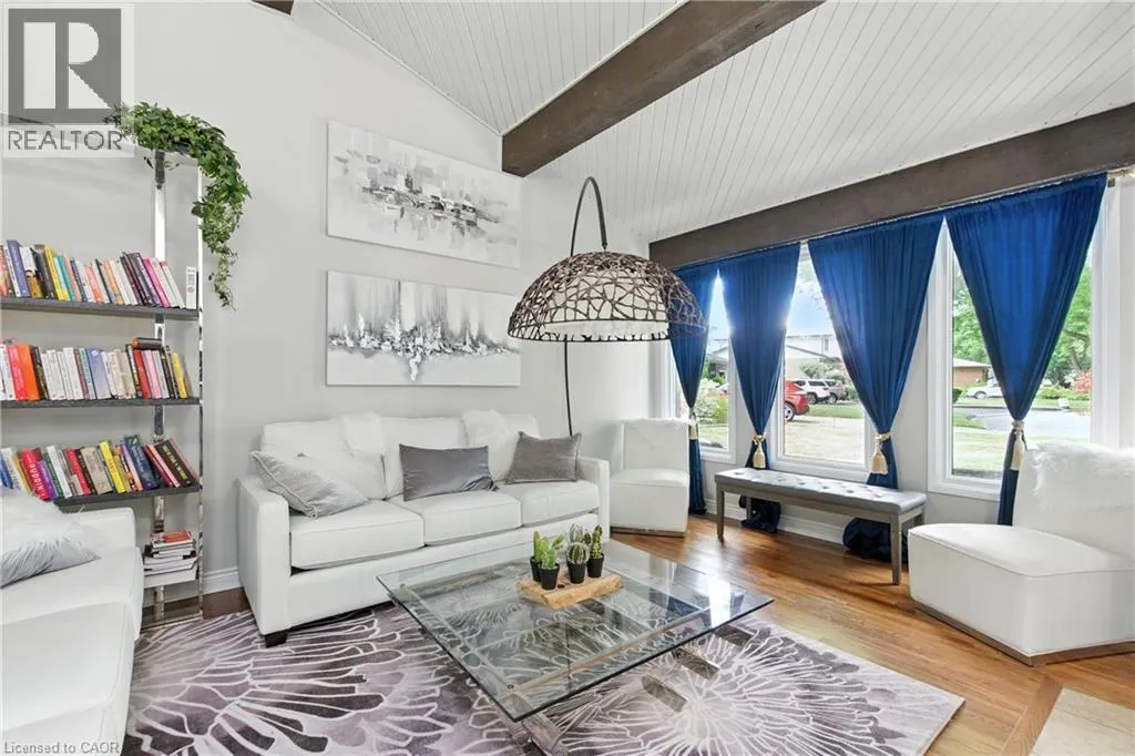 7078 ROSSEAU Place