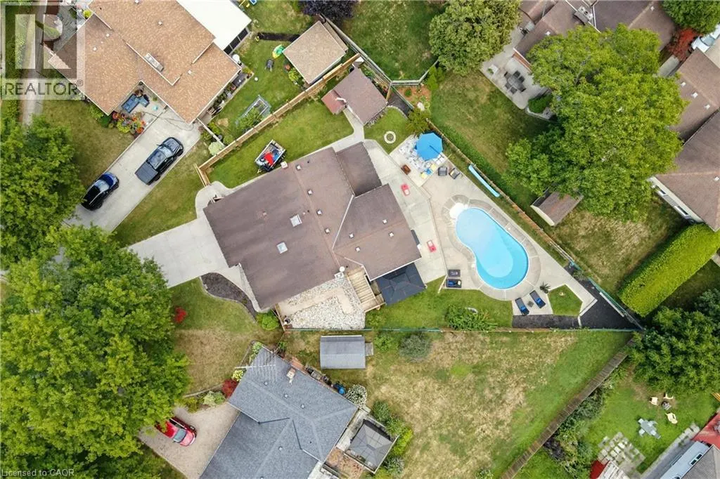 7078 ROSSEAU Place