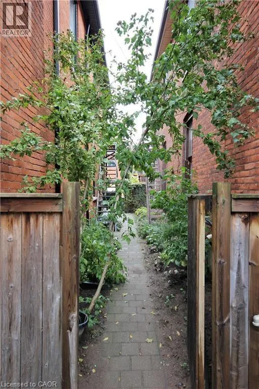 143 GRANT Avenue Unit# 1, #1