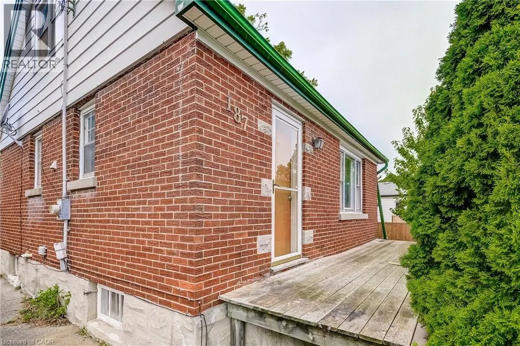 187 EDWIN Street