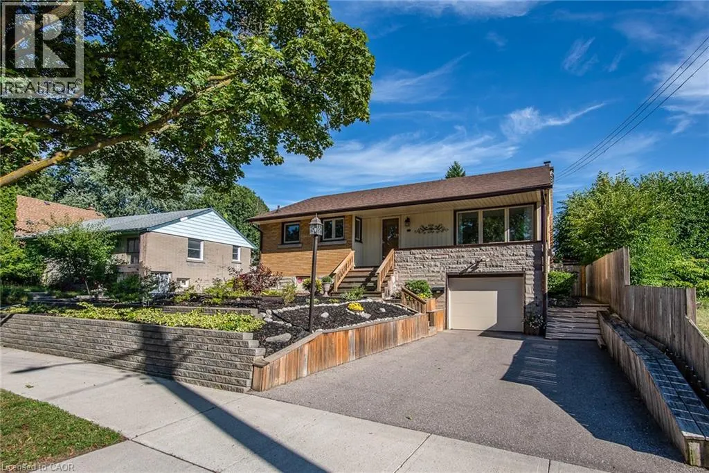 148 SIEBERT Avenue