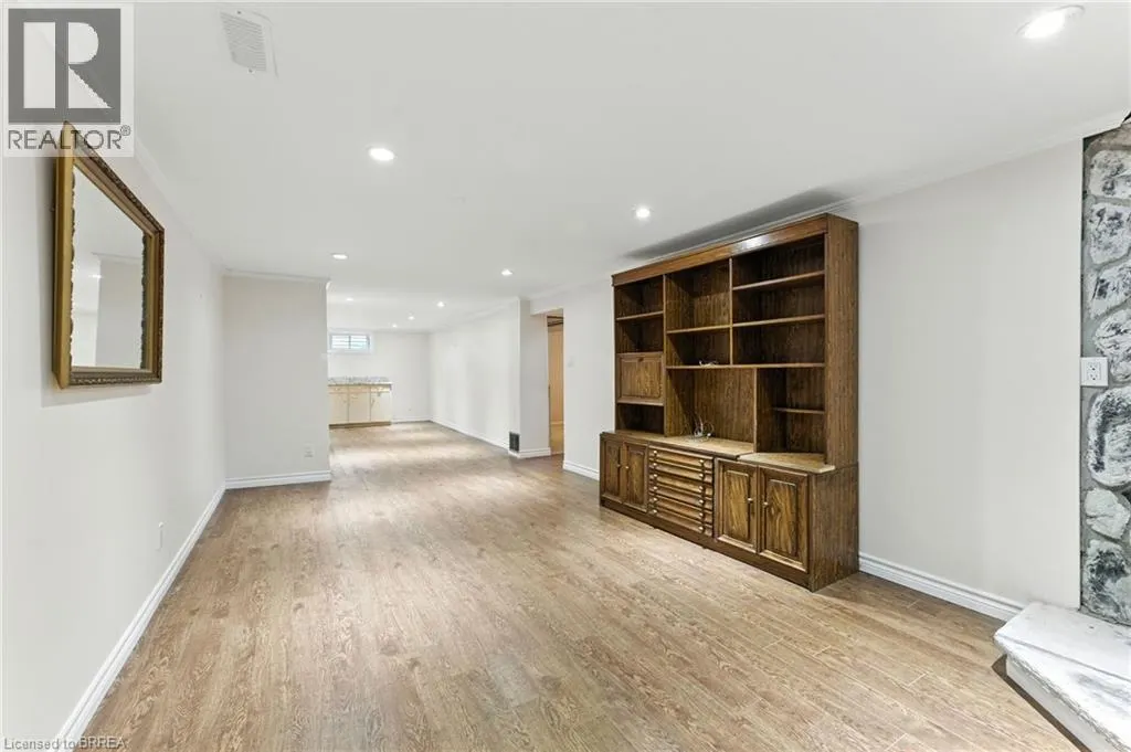 50 COLLINGDON Drive