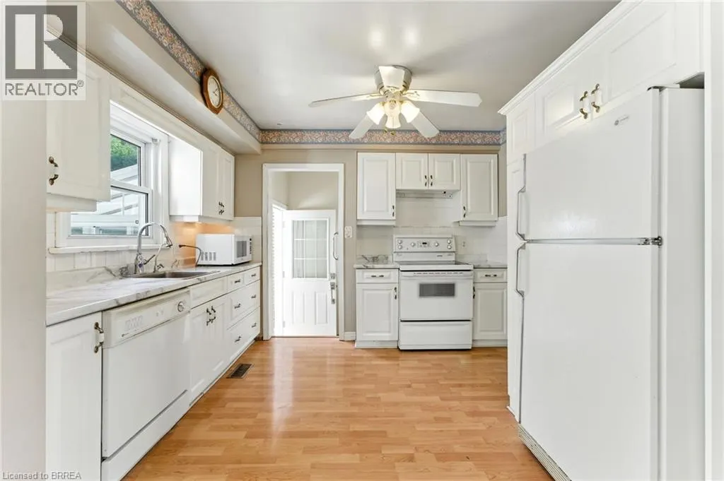 50 COLLINGDON Drive
