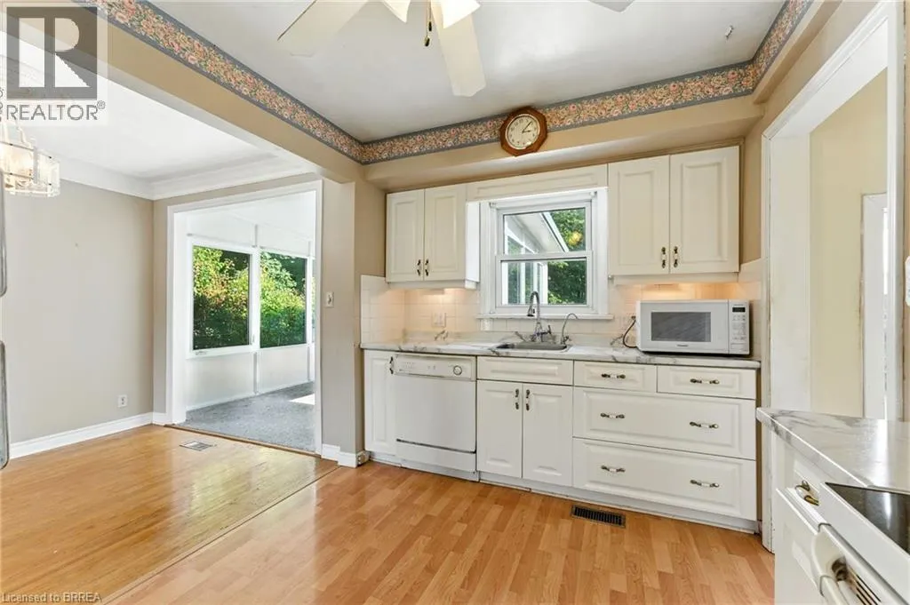 50 COLLINGDON Drive