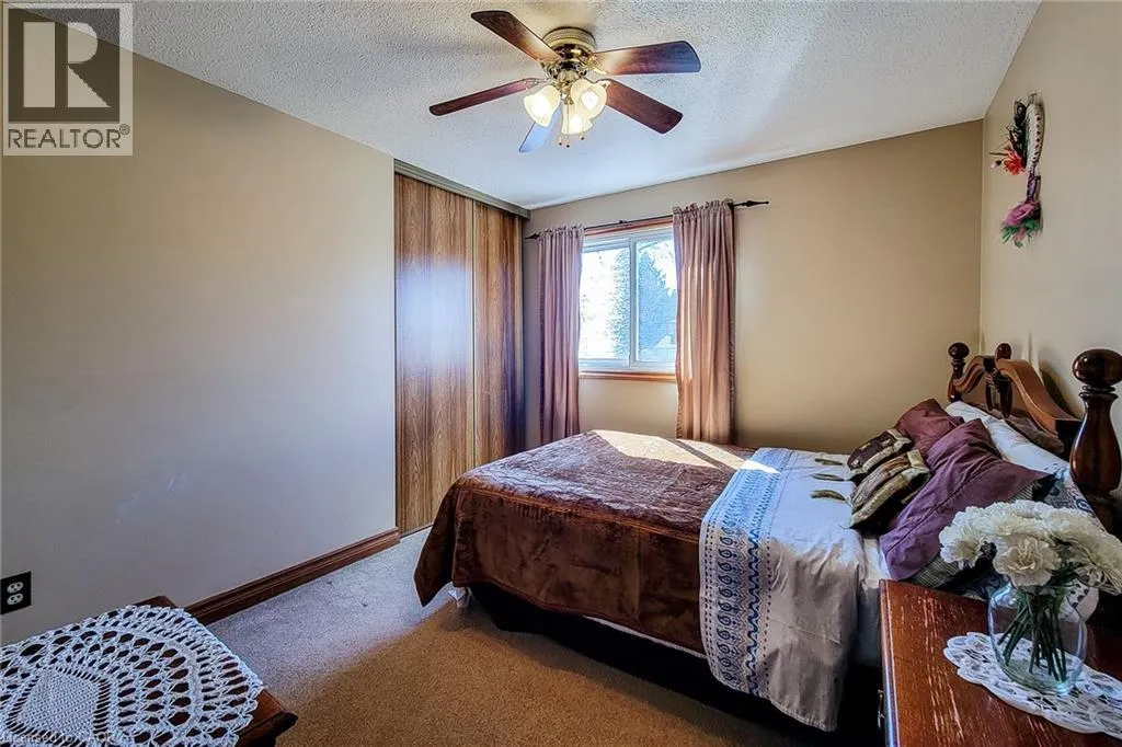 535 UPPER HORNING Road