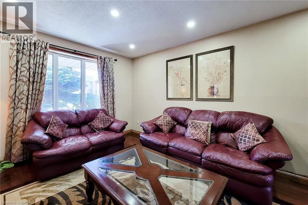 535 UPPER HORNING Road