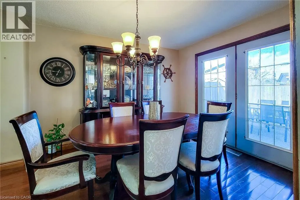 535 UPPER HORNING Road