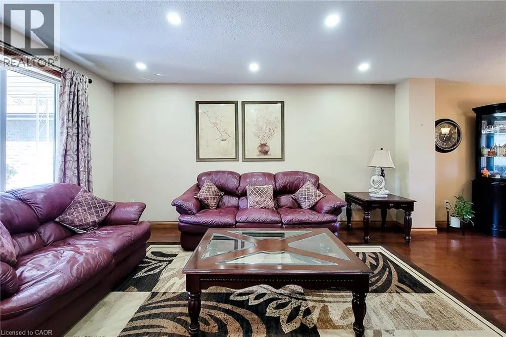 535 UPPER HORNING Road