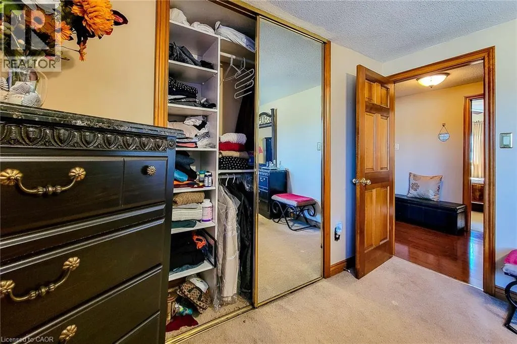535 UPPER HORNING Road