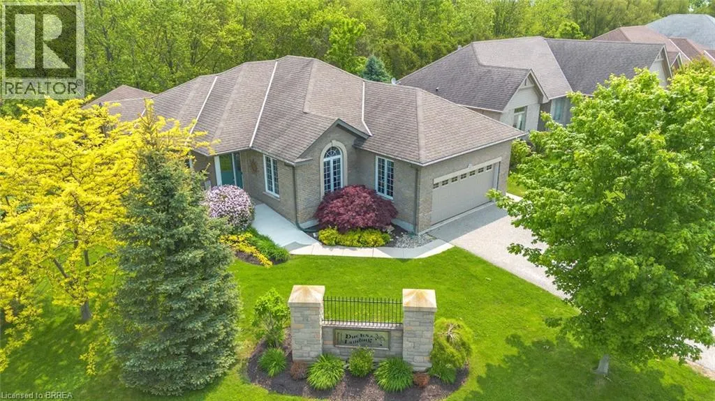 2 HUNTER Drive S