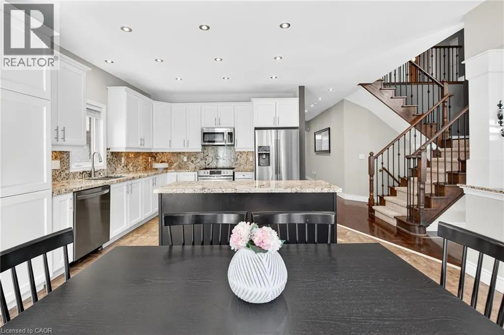 4223 FULLER Crescent