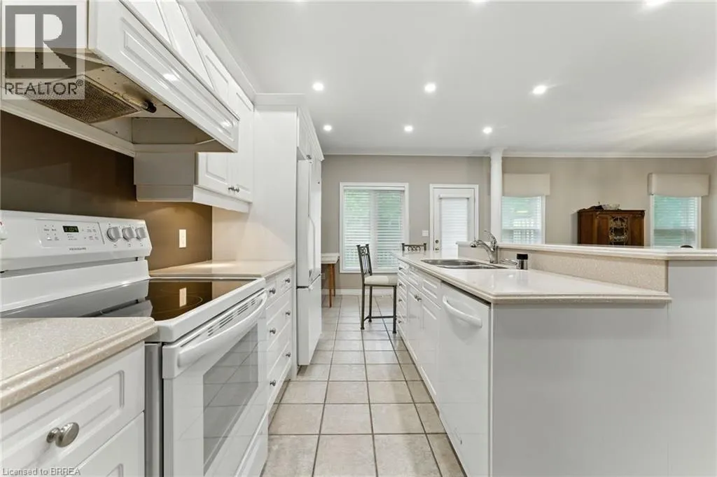 24 HARDY Road Unit# 16, #16