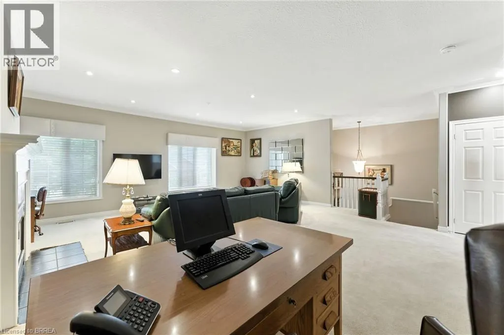 24 HARDY Road Unit# 16, #16
