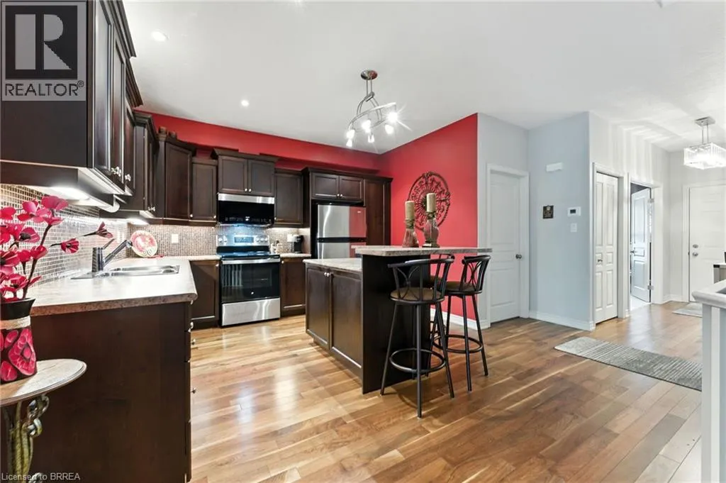 655 PARK Road N Unit# 2, #2