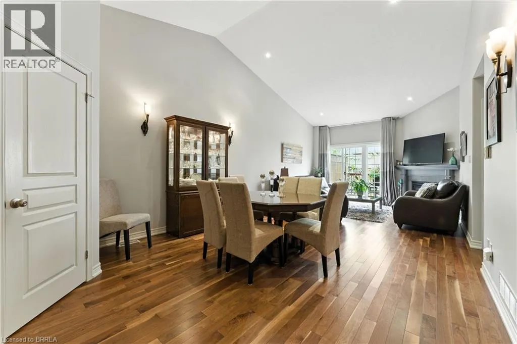 655 PARK Road N Unit# 2, #2