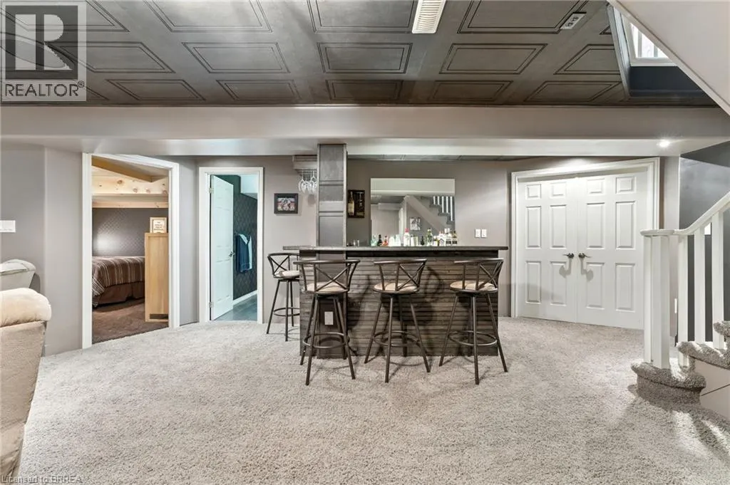 655 PARK Road N Unit# 2, #2