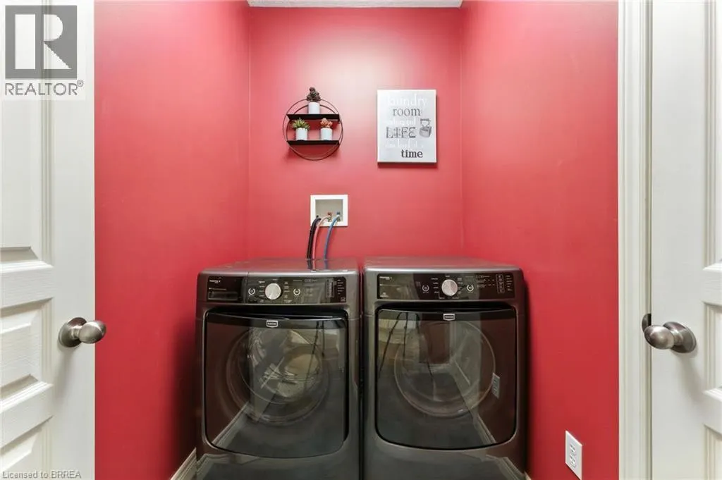 655 PARK Road N Unit# 2, #2