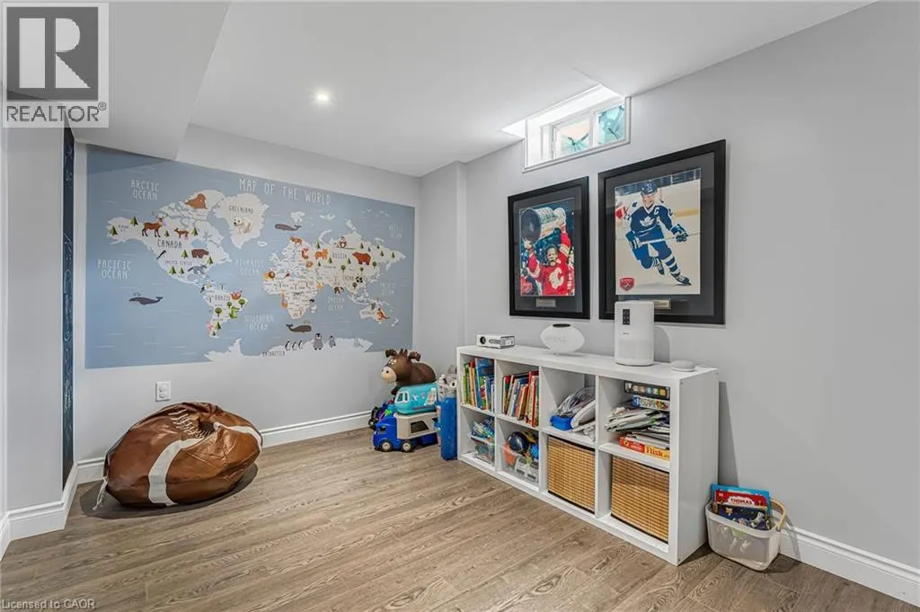 117 GLENMEADOW Crescent