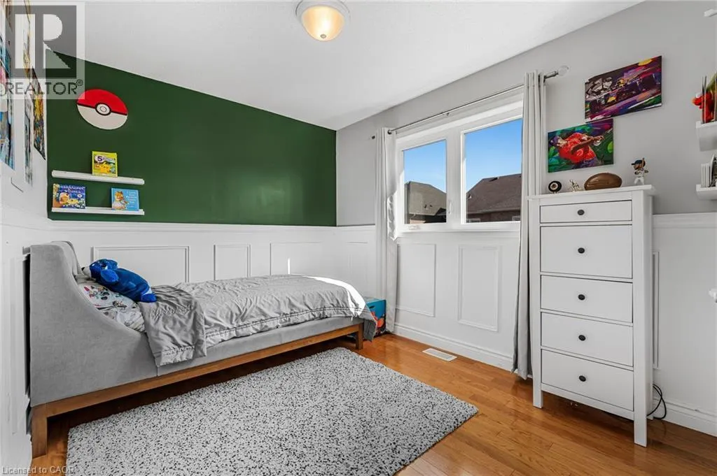 117 GLENMEADOW Crescent