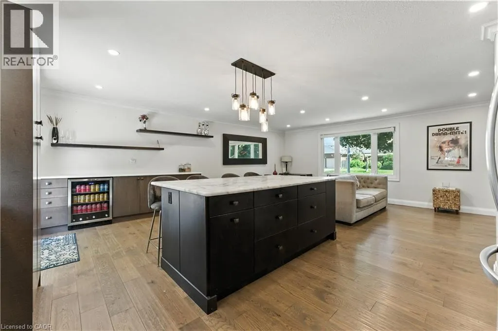 124 SOUTHWOOD Drive