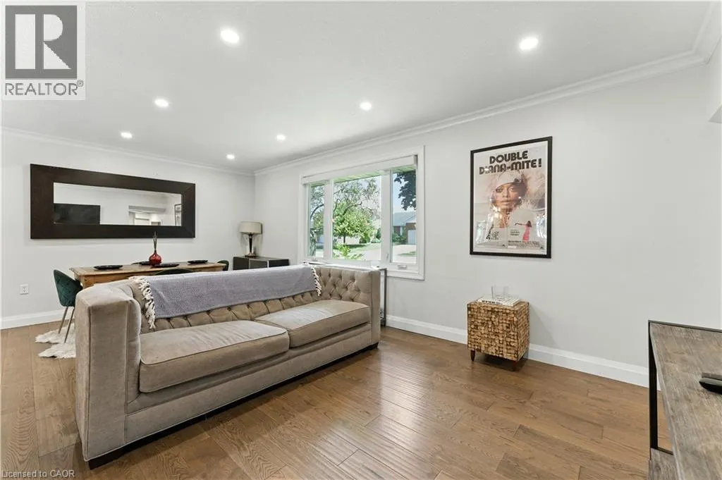 124 SOUTHWOOD Drive