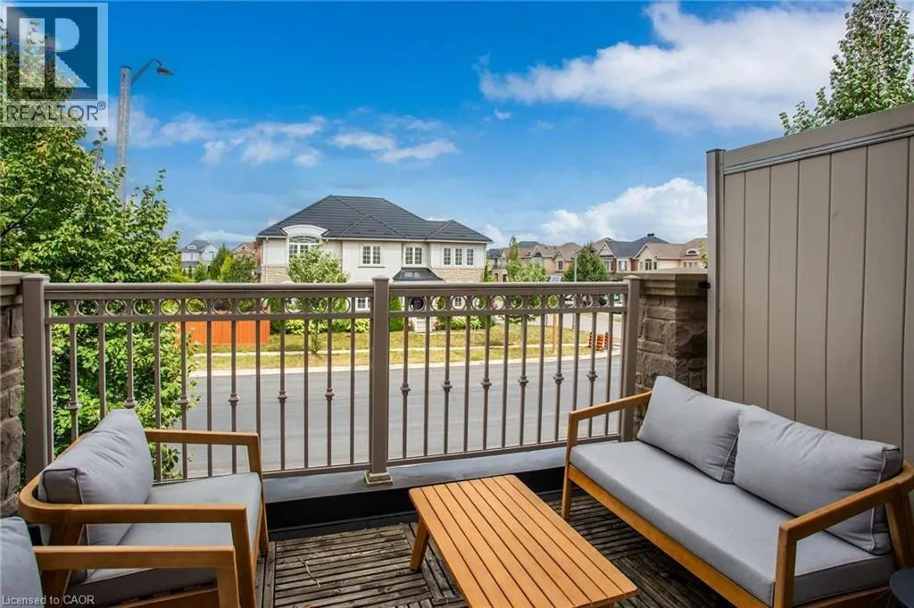 2570 GRAND OAK Trail