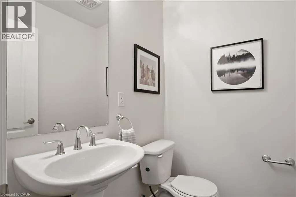 2570 GRAND OAK Trail