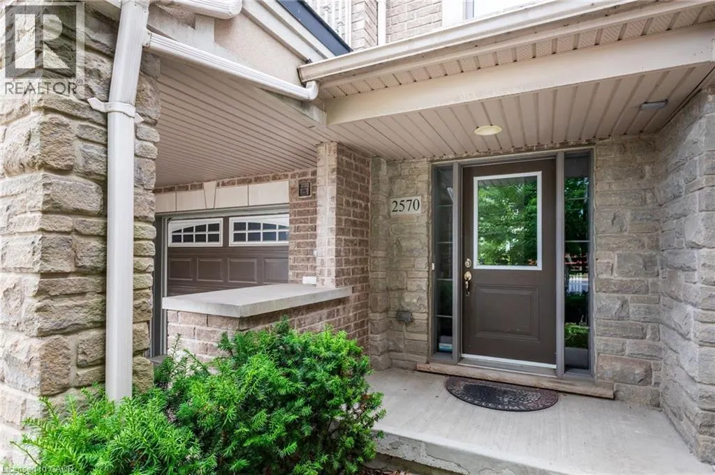 2570 GRAND OAK Trail