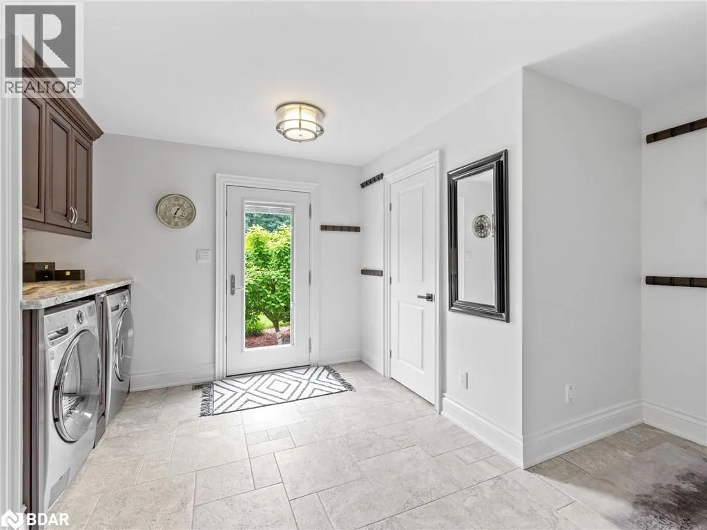 10 FOREST RIDGE Crescent