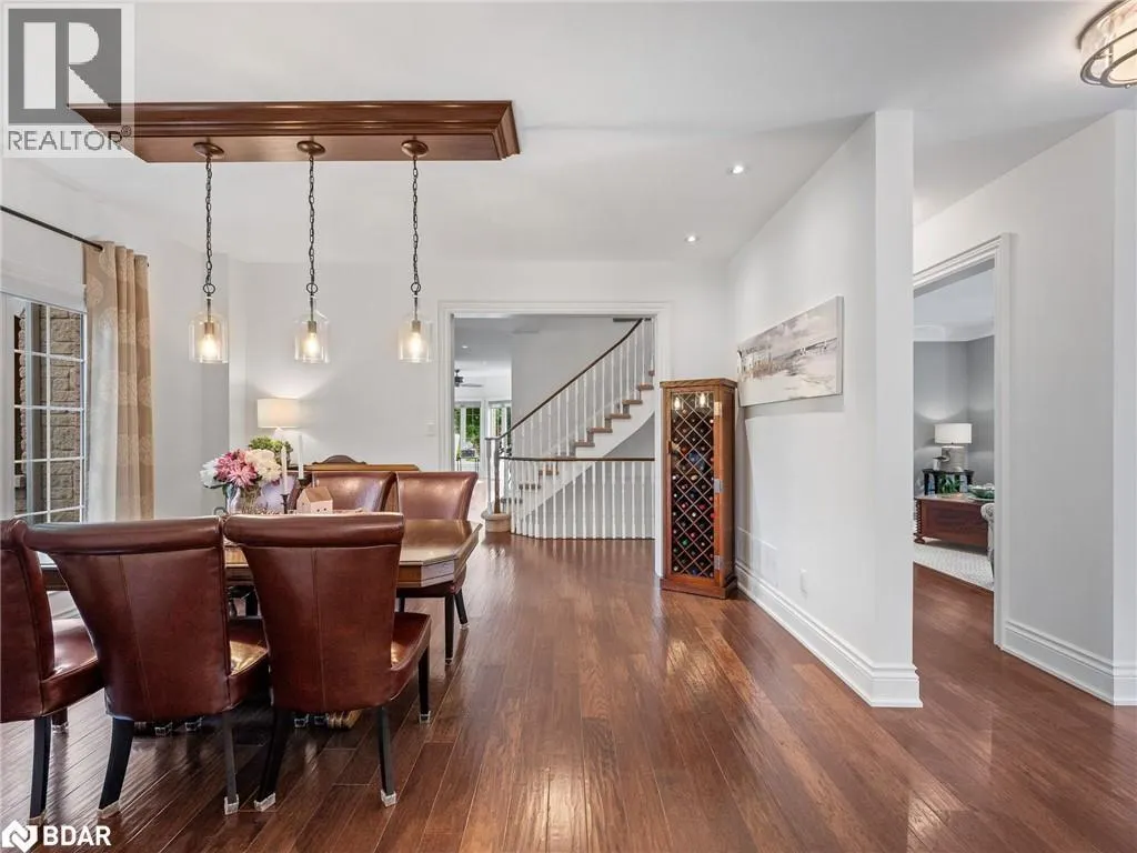10 FOREST RIDGE Crescent